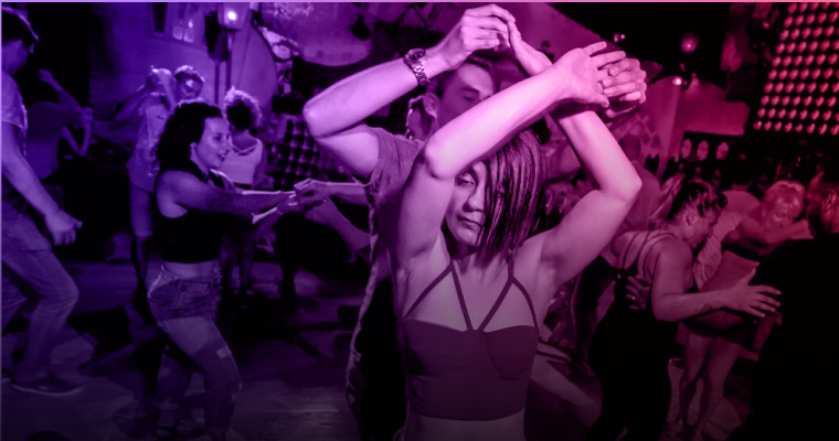 How much does it cost to get into a nightclub in Los Angeles